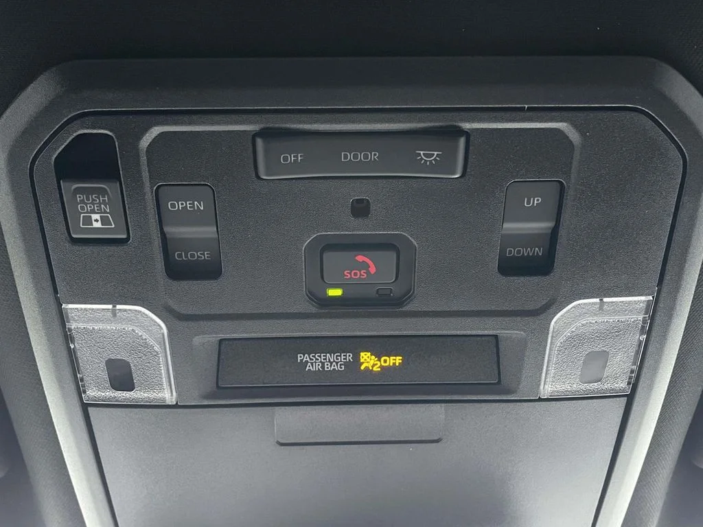 2024 Toyota Tacoma Limited - Photo 23