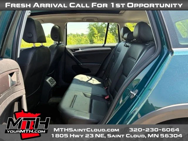 Used 2019 Green Volkswagen TSI S image 10