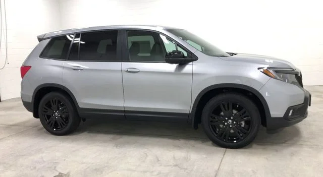 Certified Used 2019 Lunar Silver Metallic Honda Sport image 2
