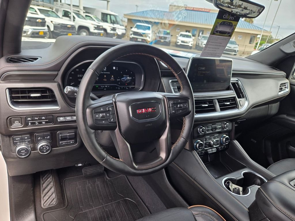 Used 2023 White GMC AT4 image 6