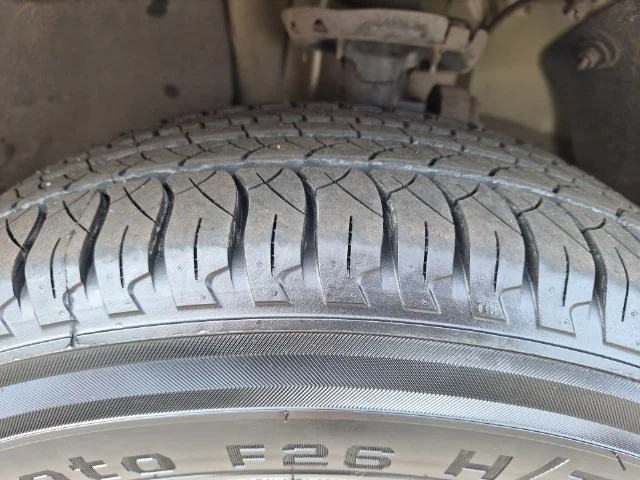 Used 2024 Gray Hyundai SEL image 11