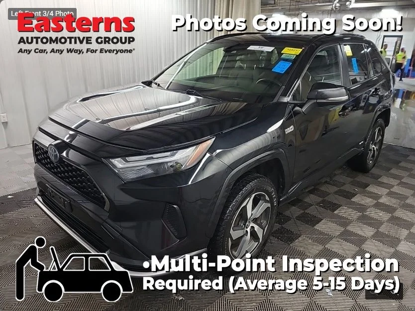 Used 2022 Black Toyota SE image 1