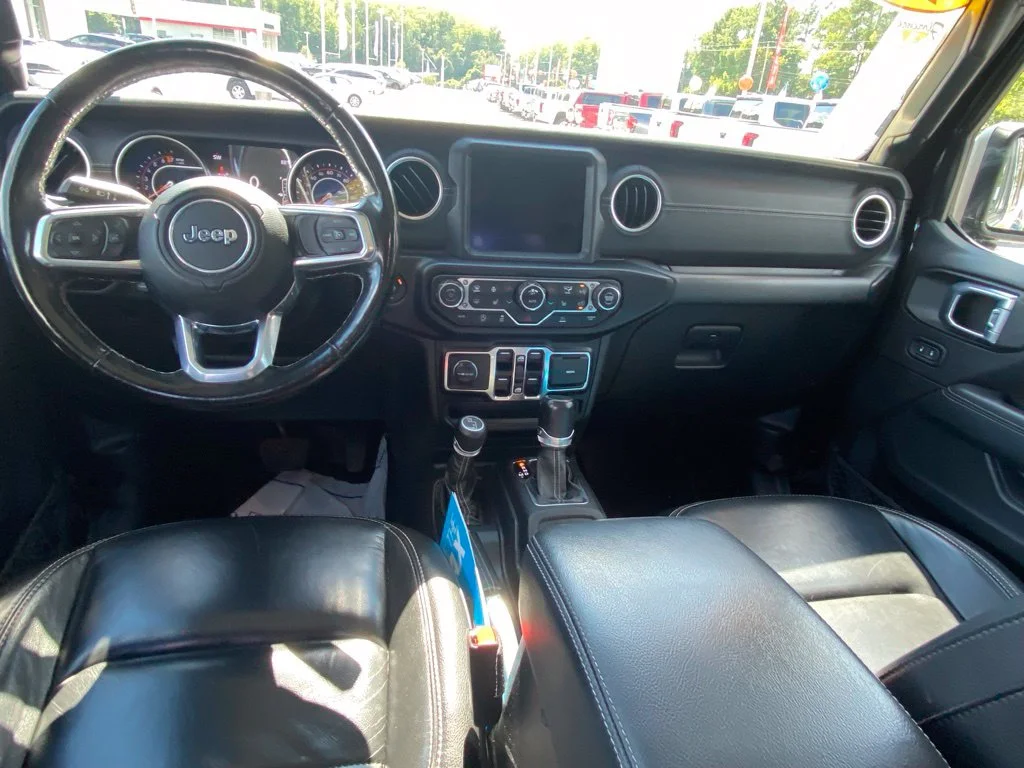 Used 2021 Black Jeep Overland image 8