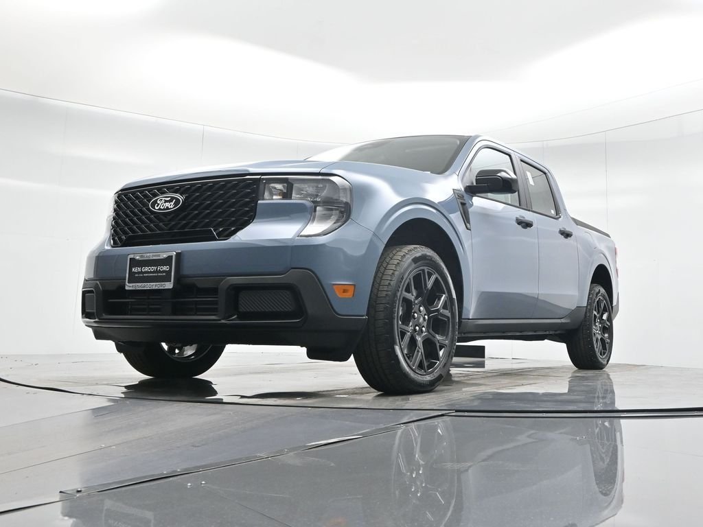 New 2025 Azure Gray Metallic Tri-Coat Ford XLT image 42