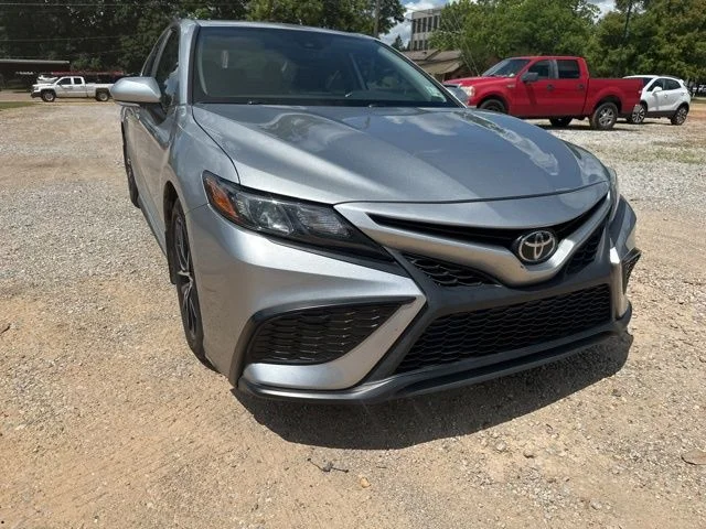 2021 Toyota Camry 2.5 Auto SE's photo