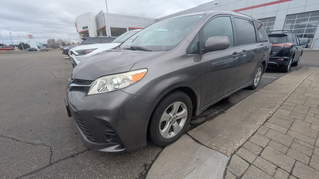 Used 2018 Toyota Sienna LE with VIN 5TDKZ3DC7JS957731 for sale in Minneapolis, Minnesota