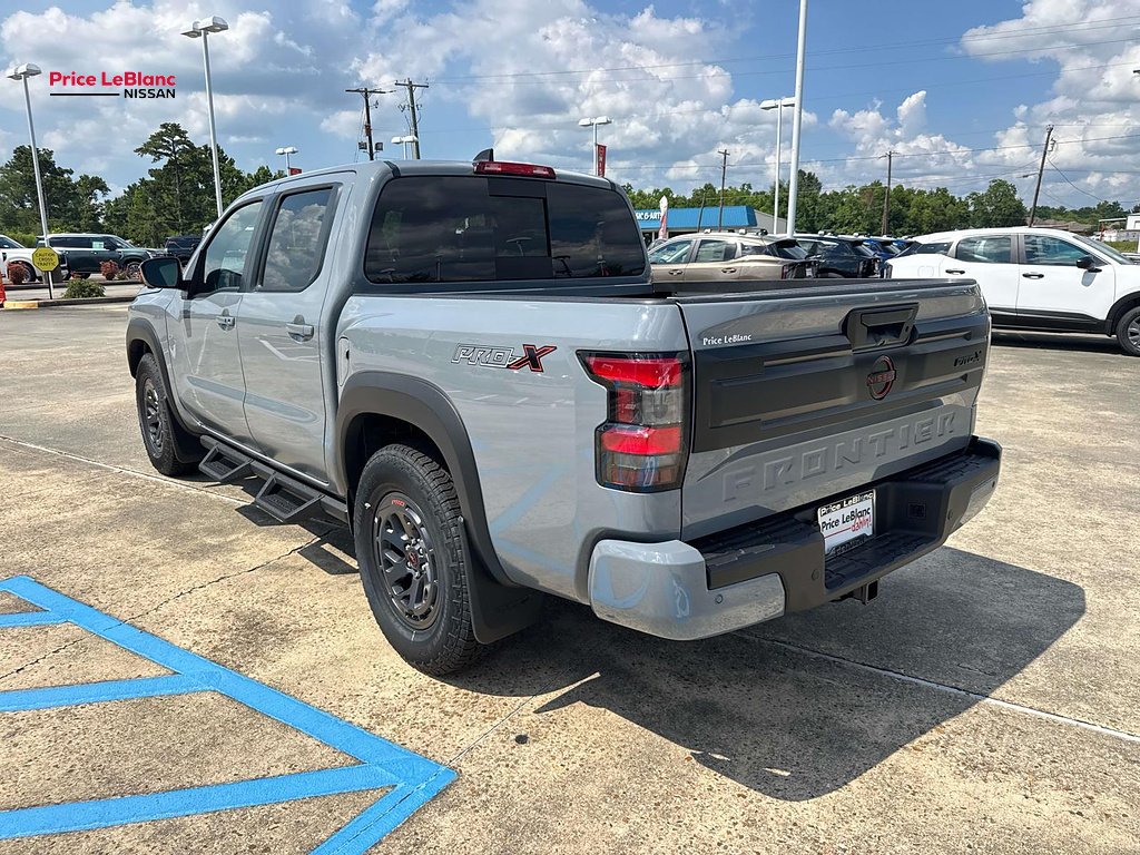 New 2026 Boulder Gray Pearl Nissan Crew Cab PRO-X 4x2 image 5