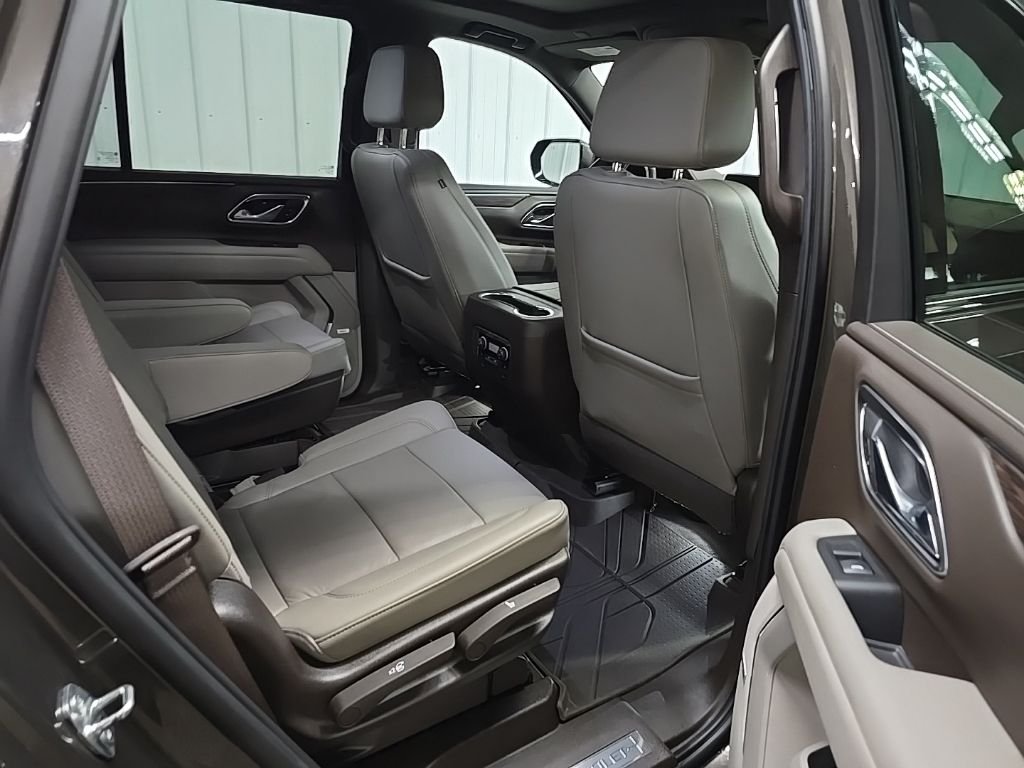 Used 2021 Graywood Metallic Chevrolet LT image 21