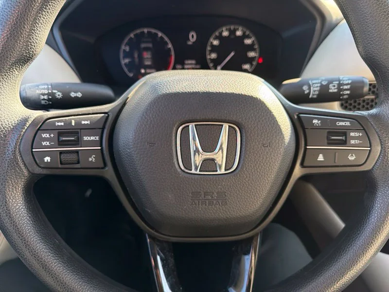 Used 2024  Honda LX image 13
