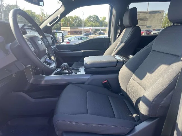 New 2026 White Ford XLT image 8