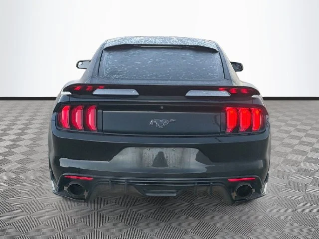Used 2017 Black Ford GT image 6