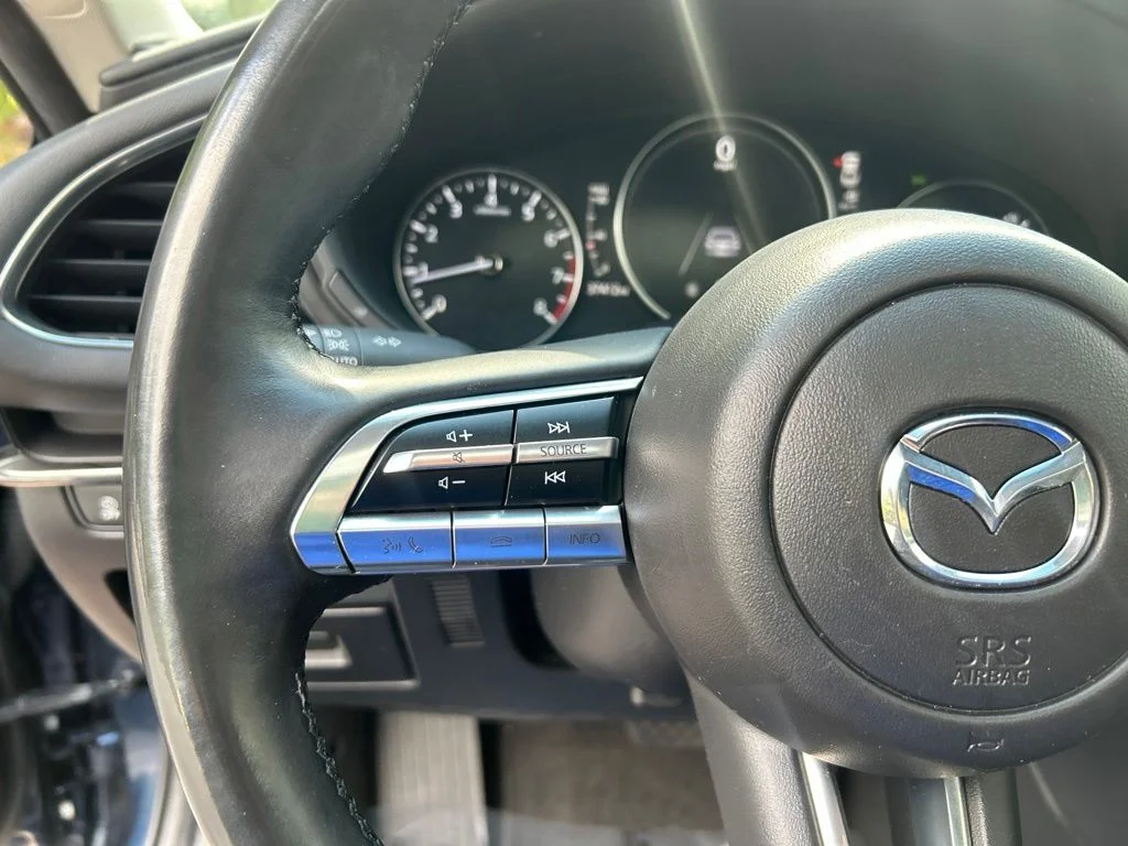 Used 2021 Blue Mazda Preferred image 24