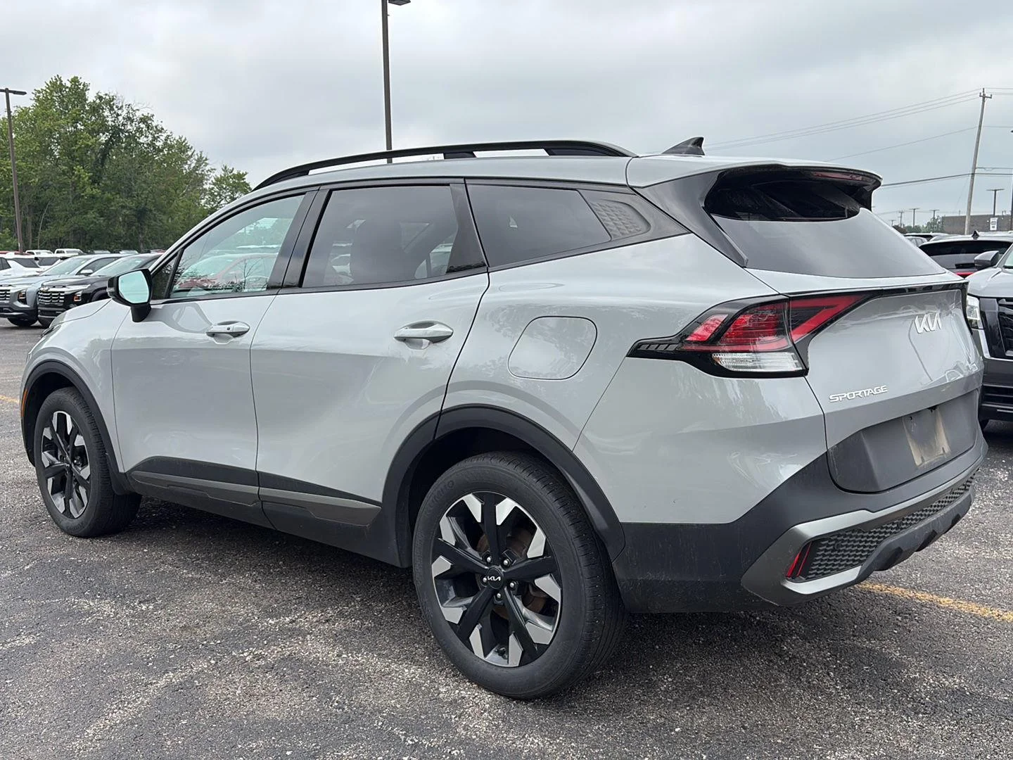 Used 2023 Wolf Gray Kia X-Line image 5