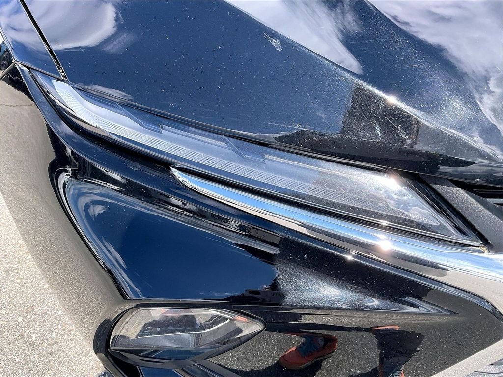 Used 2025 Black Chevrolet LT image 30