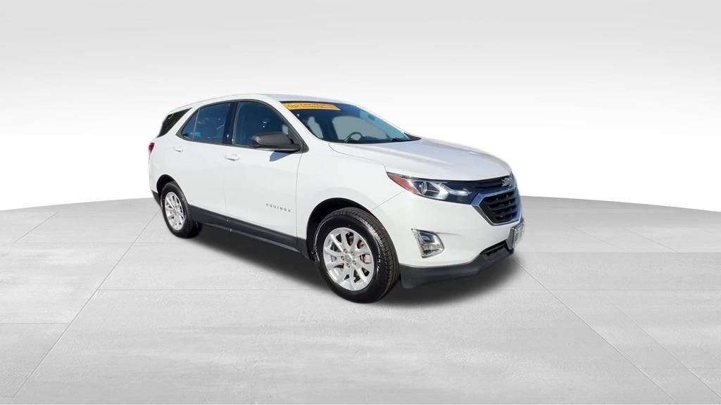 2019 Chevrolet Equinox LS photo 4