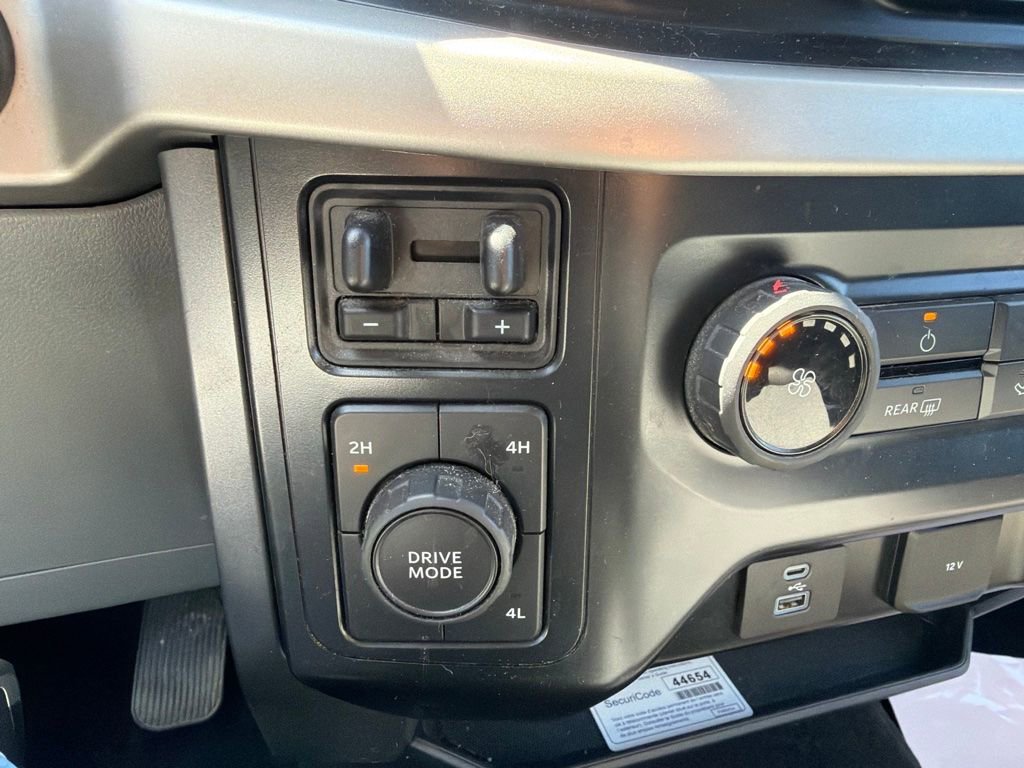 Used 2021 Oxford White Ford XLT image 20