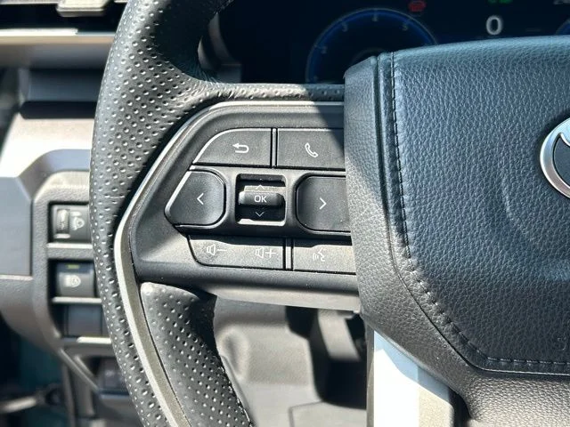 Certified Used 2025  Toyota TRD Off-Road Premium image 59