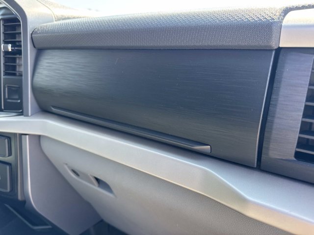 Used 2023 Silver Ford XLT image 40