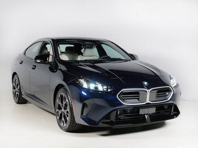 2025 BMW 2 Series M235 - Photo 10