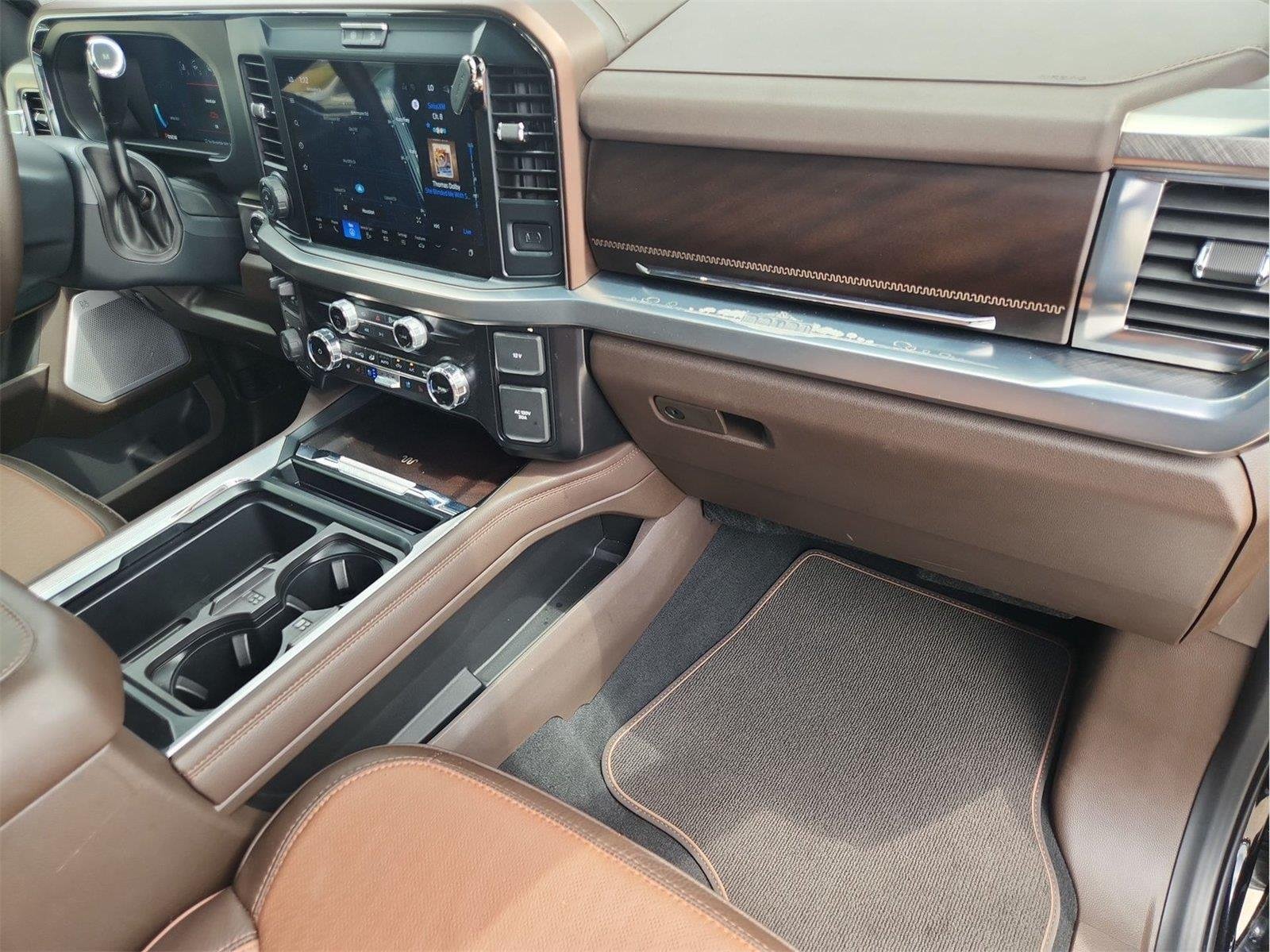 2025 Ford F-250 photo 30 of 35
