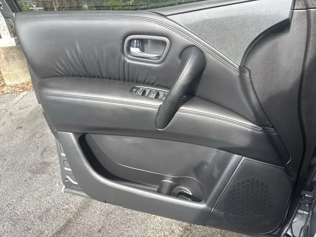 Used 2024 Gray Nissan SV image 28