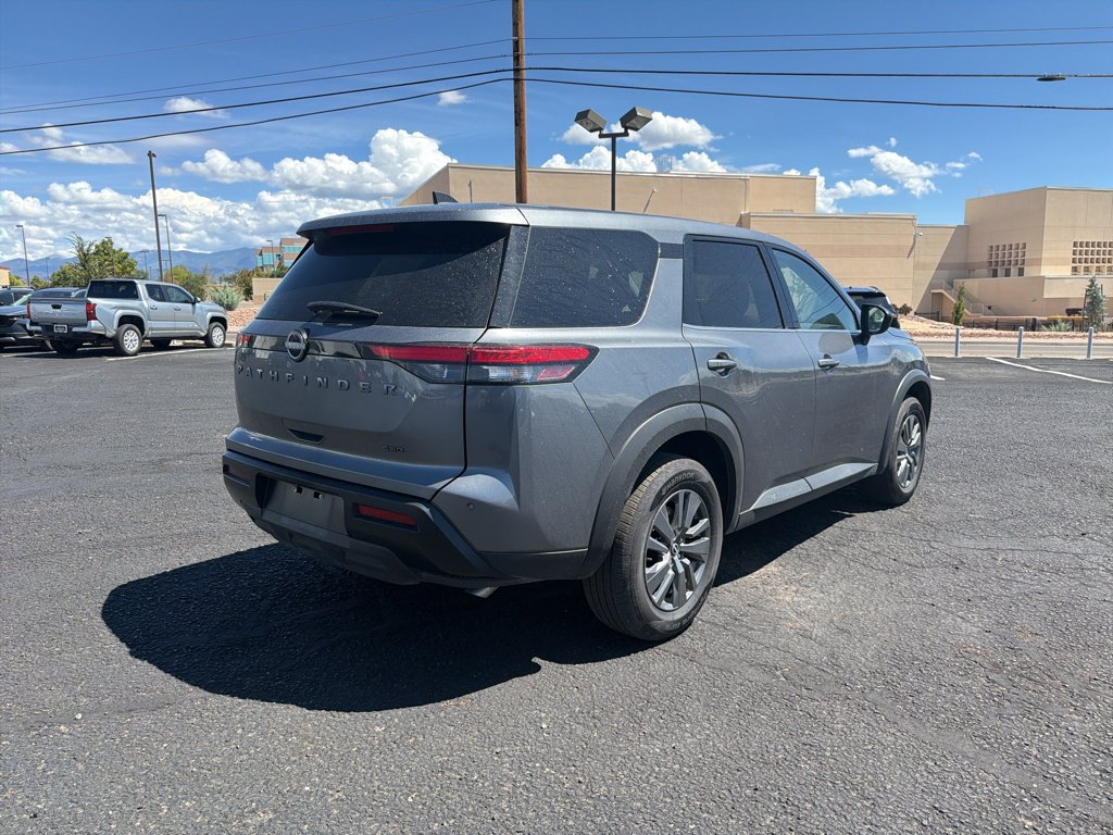 Used 2026  Nissan S image 3