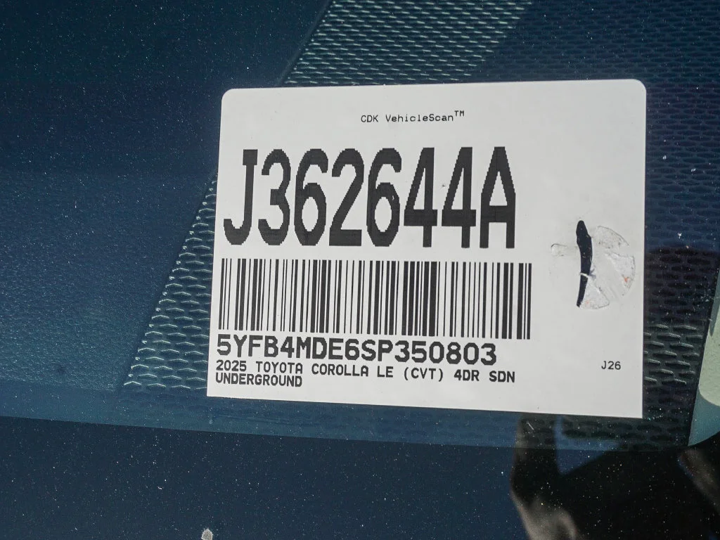 Certified Used 2025  Toyota LE image 26