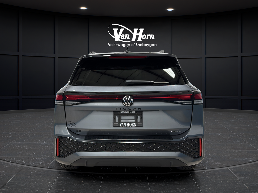 Used 2025 Platinum Gray Metallic Volkswagen 2.0T SE R-Line Black image 6