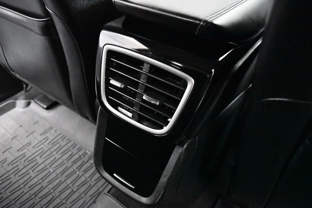 Used 2023 Black Lincoln Standard image 27