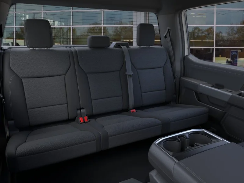 New 2026 Oxford White Ford XLT image 35