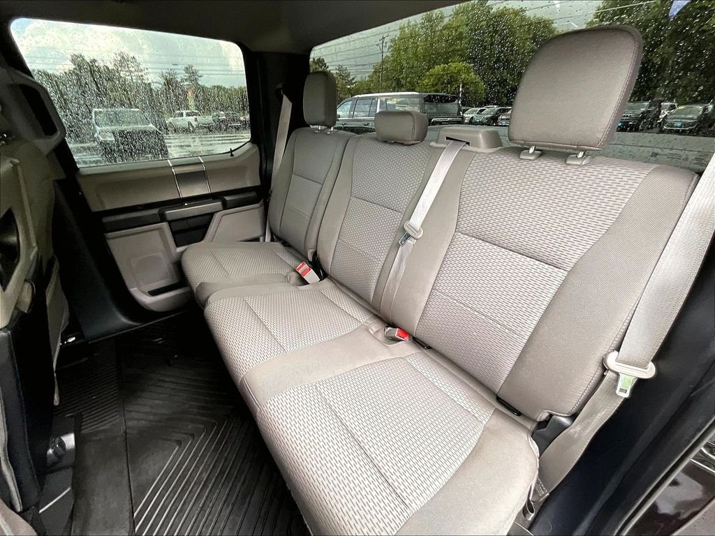 Used 2020 Black Ford XLT image 25