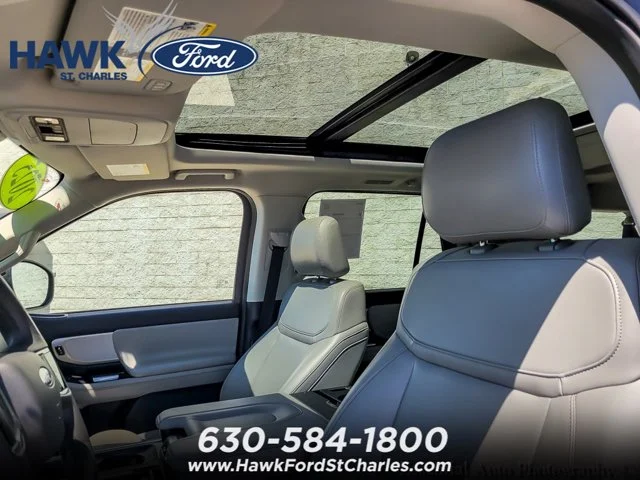 Certified Used 2025 Agate Black Metallic Ford Active image 41