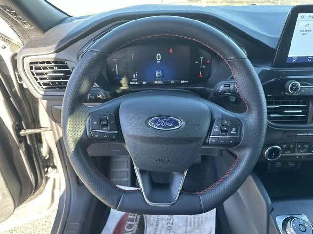 Certified Used 2025 Gray Ford ST-Line image 13