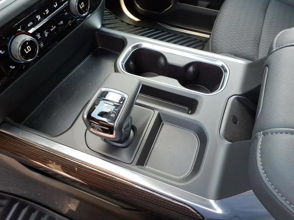 2026 Chevrolet Silverado 1500 RST - Photo 10