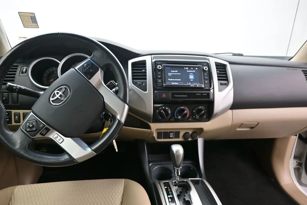 Used 2015 White Toyota PreRunner image 18
