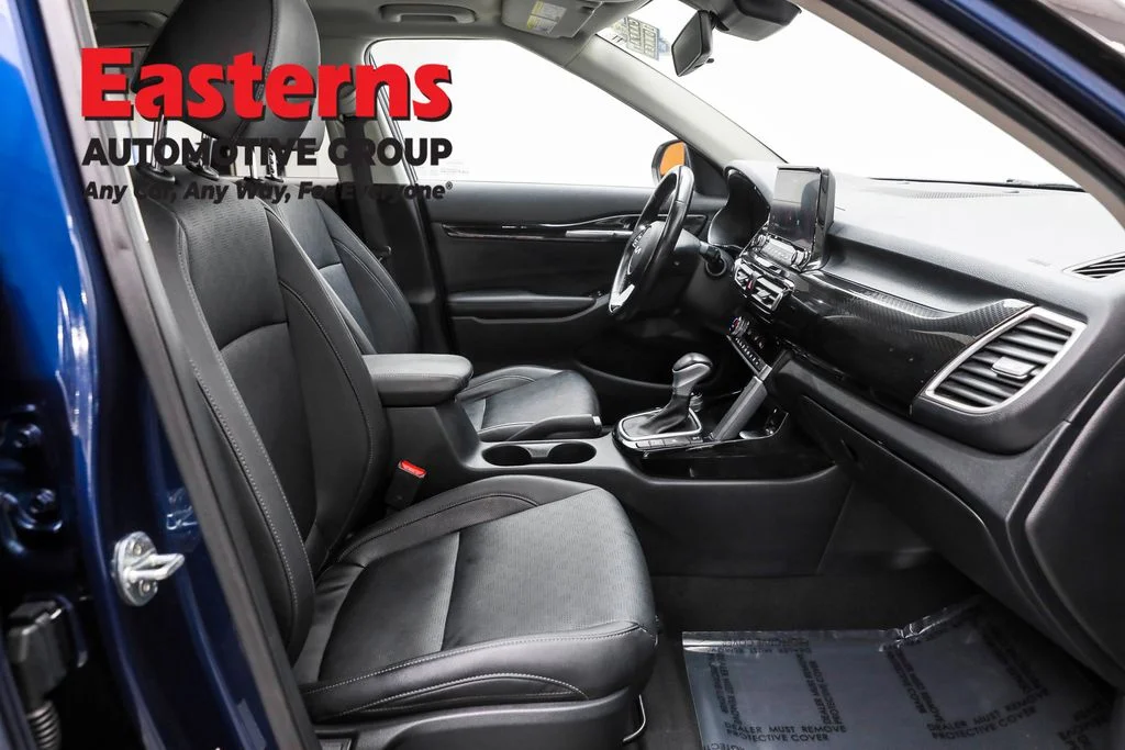 Used 2022 Blue Kia EX image 24
