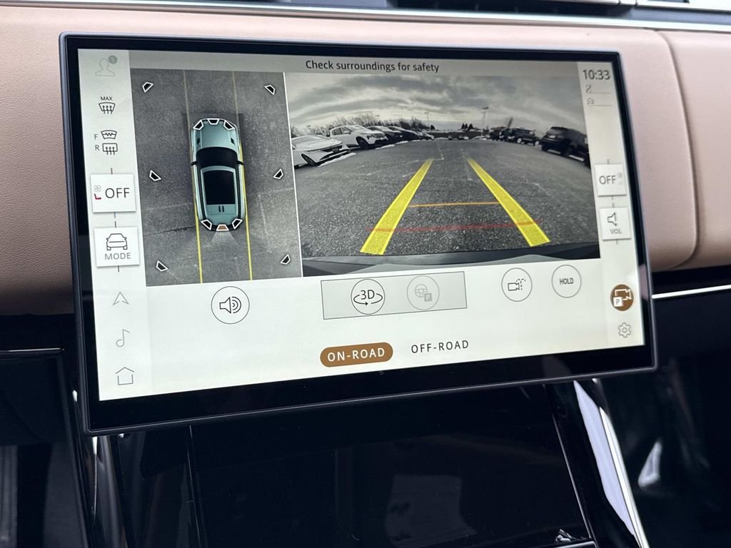 New 2026 Fuji White Land Rover SE image 4