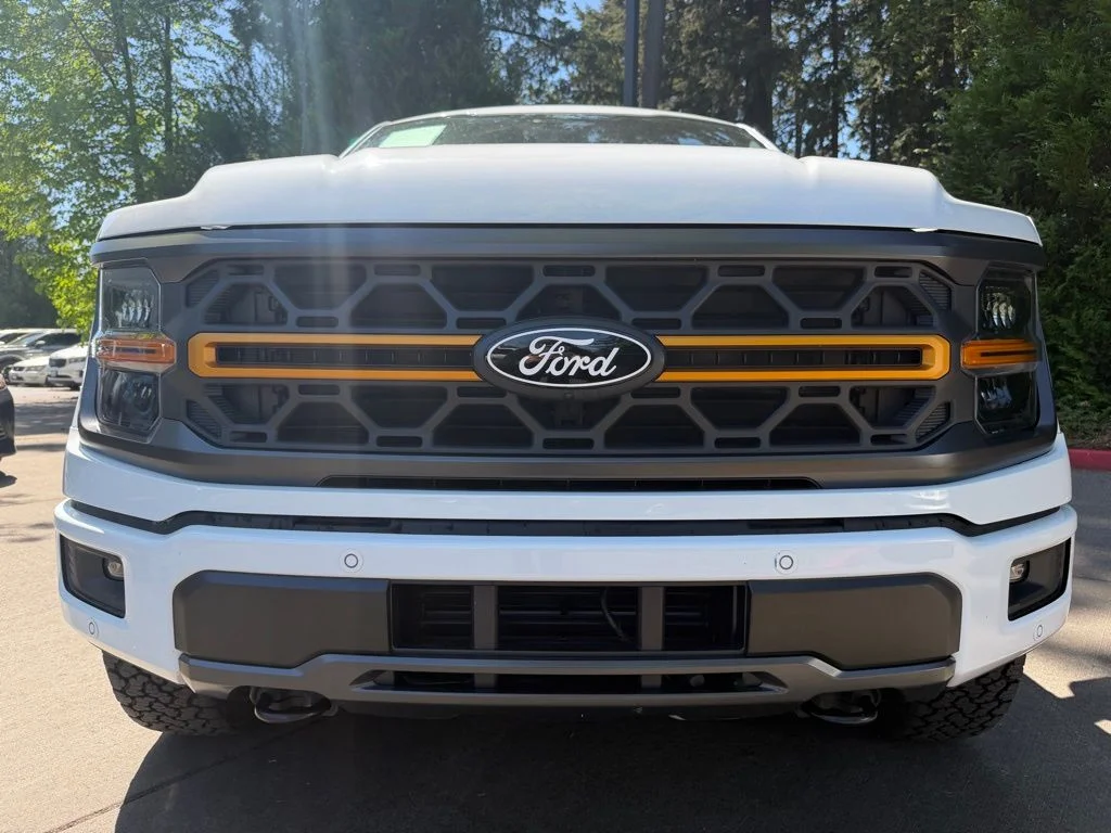 Used 2025 White Ford Tremor image 9