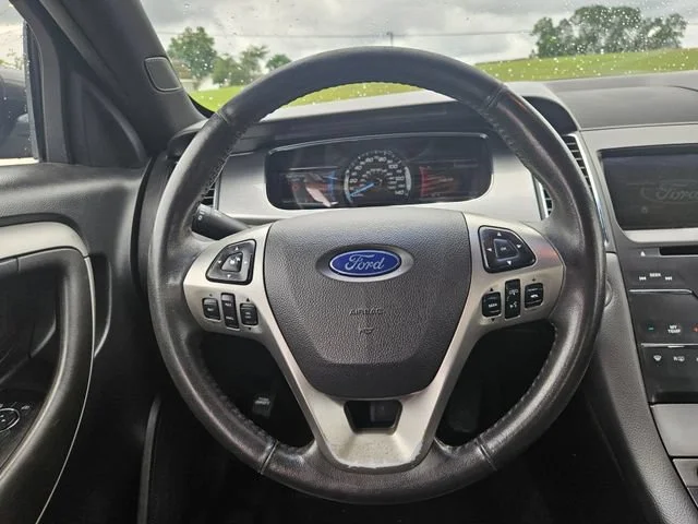 Used 2015 Gray Ford SEL image 14