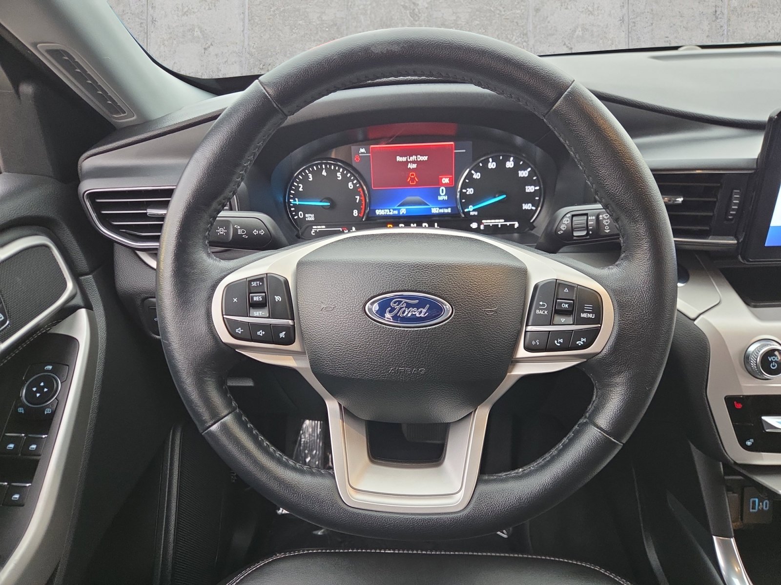 Used 2022 Black Metallic Ford XLT image 12