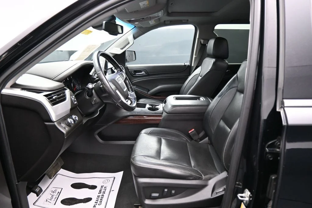 Used 2019 Black GMC SLT image 9