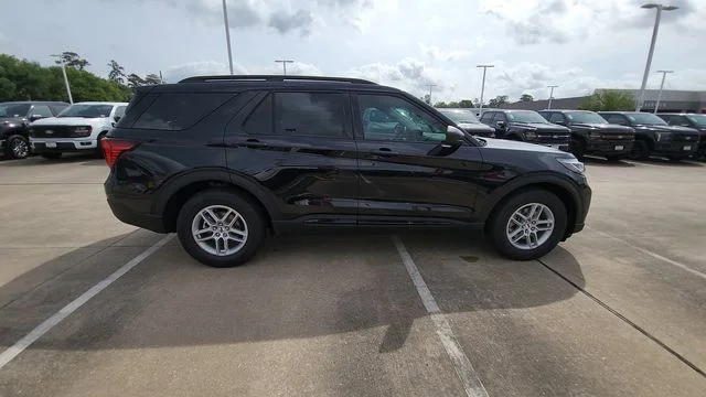 New 2026 Agate Black Metallic Ford Active image 10