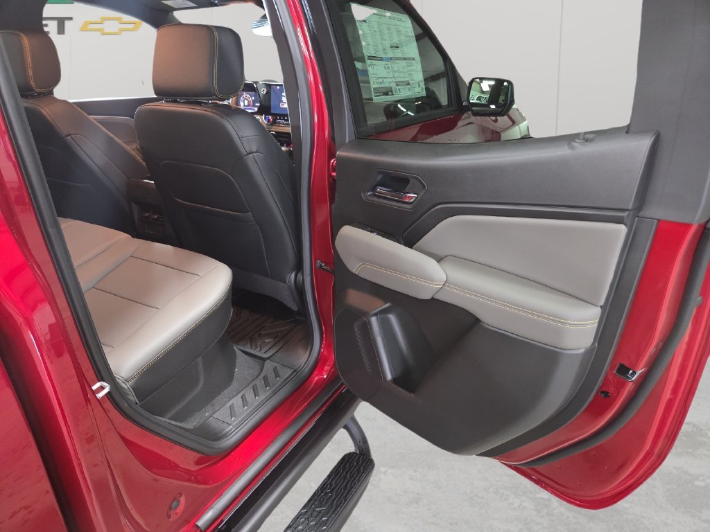 2026 Chevrolet Colorado ZR2 - Photo 39