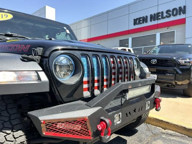 Used 2019 Black Jeep Unlimited Rubicon image 4