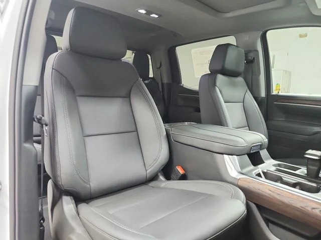 New 2026 White GMC SLT image 46