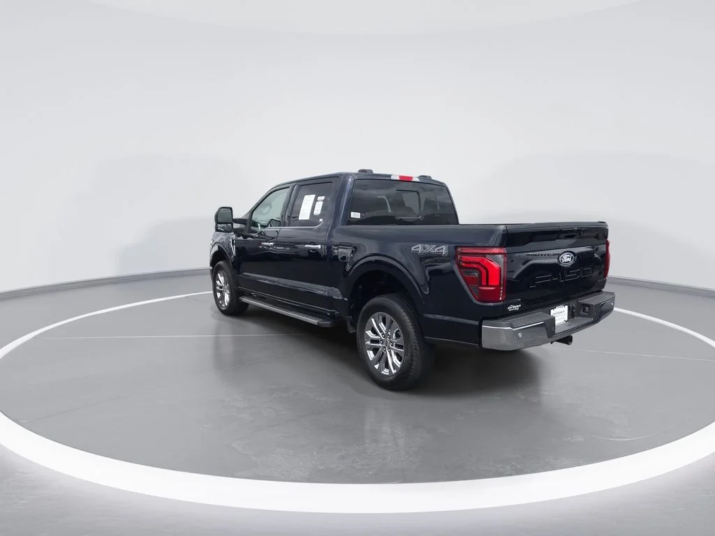 Used 2025 Blue Ford Lariat image 6
