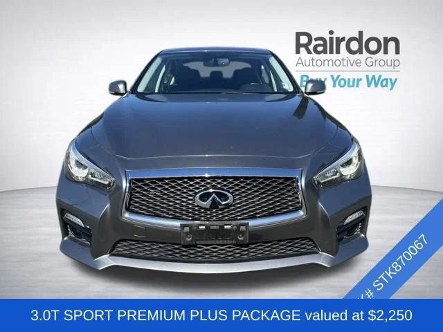 Used 2017 Graphite Shadow INFINITI Red Sport 400 image 2