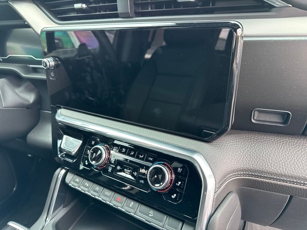 Used 2025 Titanium Rush Metallic GMC Denali image 9