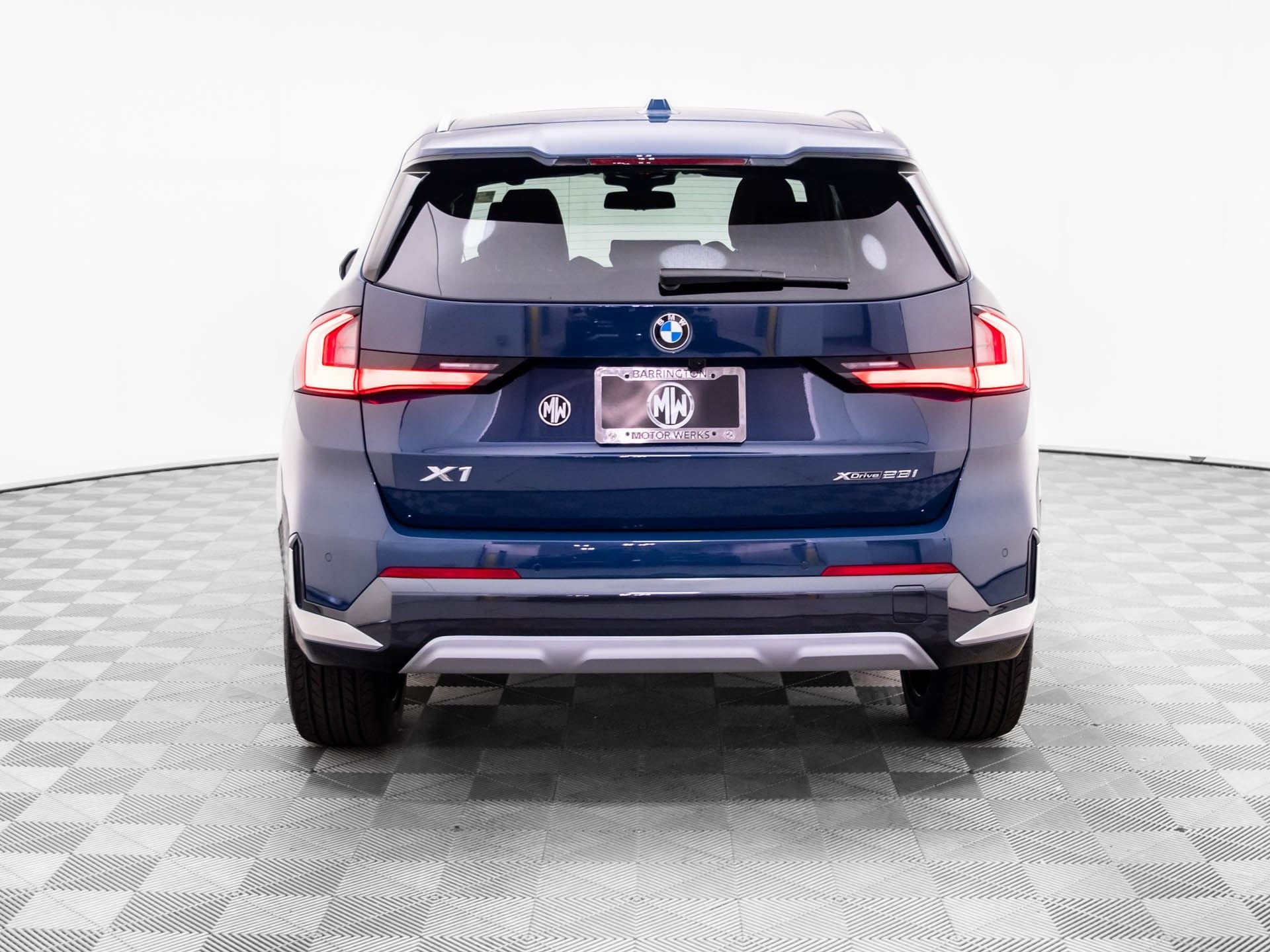 New 2026 Night Dusk Blue Metallic BMW xDrive28i image 5