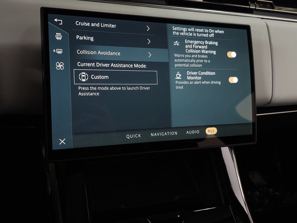 2025 LAND ROVER RANGE ROVER SPORT - Image 22